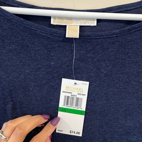 🔥Michael Kors Top🔥 - Picture 3 of 6